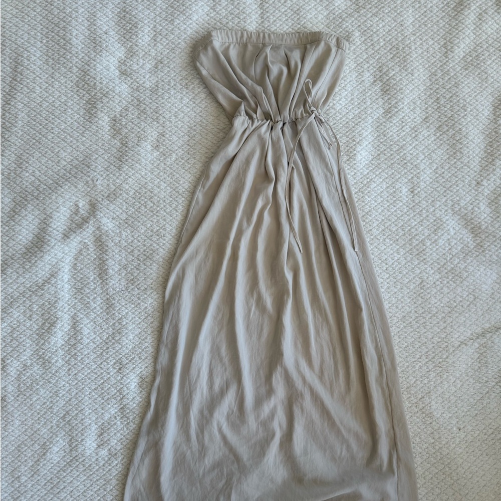GAP Strapless Beige Dress